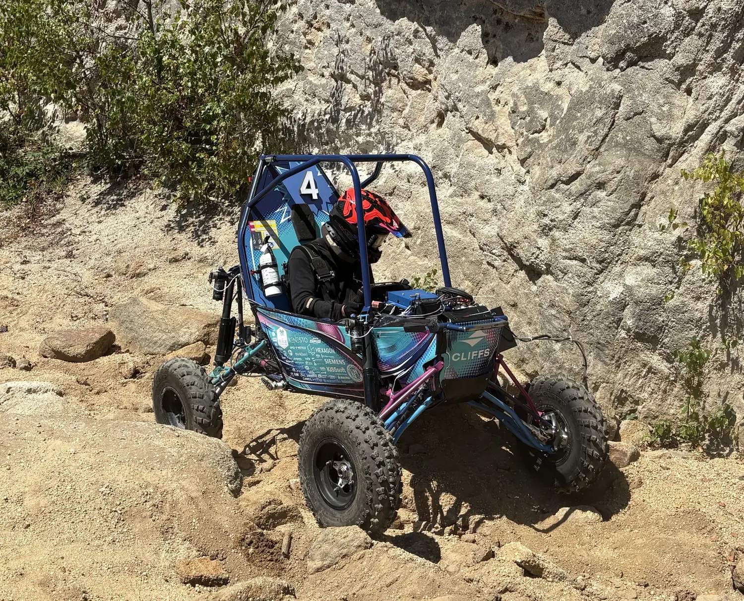 Working through a rock section, where the hardest loads show up.